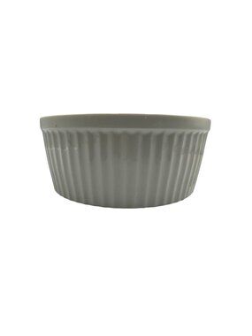 White Ceramic Round Baking Dish Ribbed Textured Sides Oven-Safe Cookware 7.5"x3"